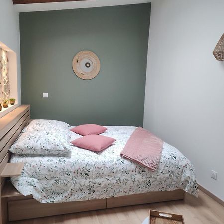 Chez Peggy Bed & Breakfast Jouarre Екстериор снимка
