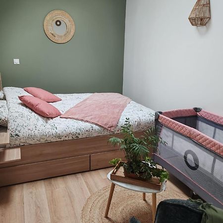 Chez Peggy Bed & Breakfast Jouarre Екстериор снимка