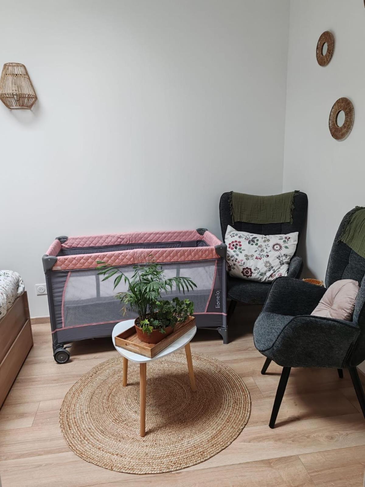 Chez Peggy Bed & Breakfast Jouarre Екстериор снимка